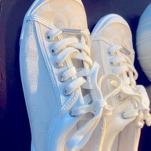 COACH- Francesca White Sneakers